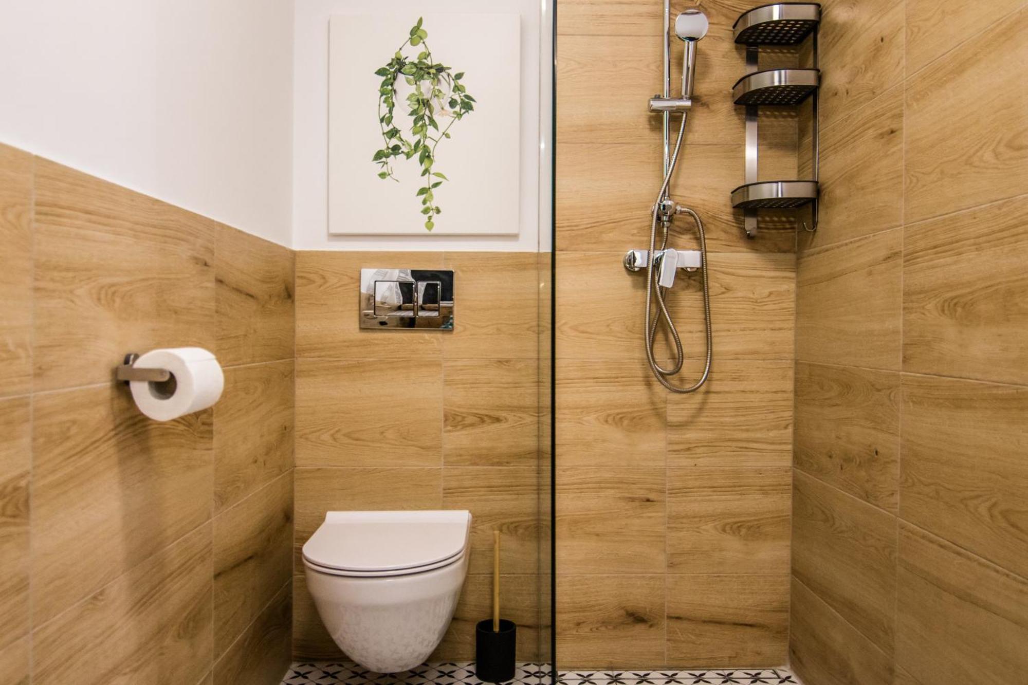 Monkey - 77 Wigury Street Apartment *