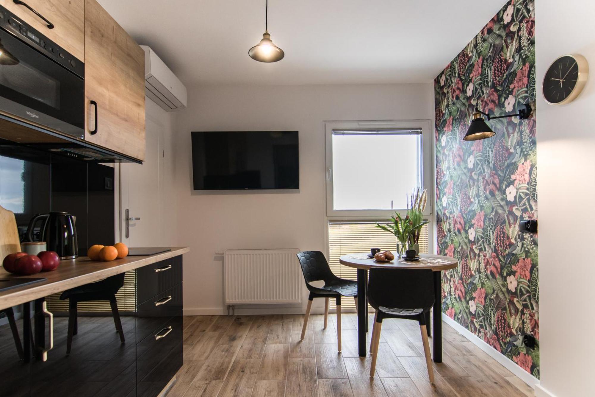 Apartment Monkey - 77 Wigury Street *
