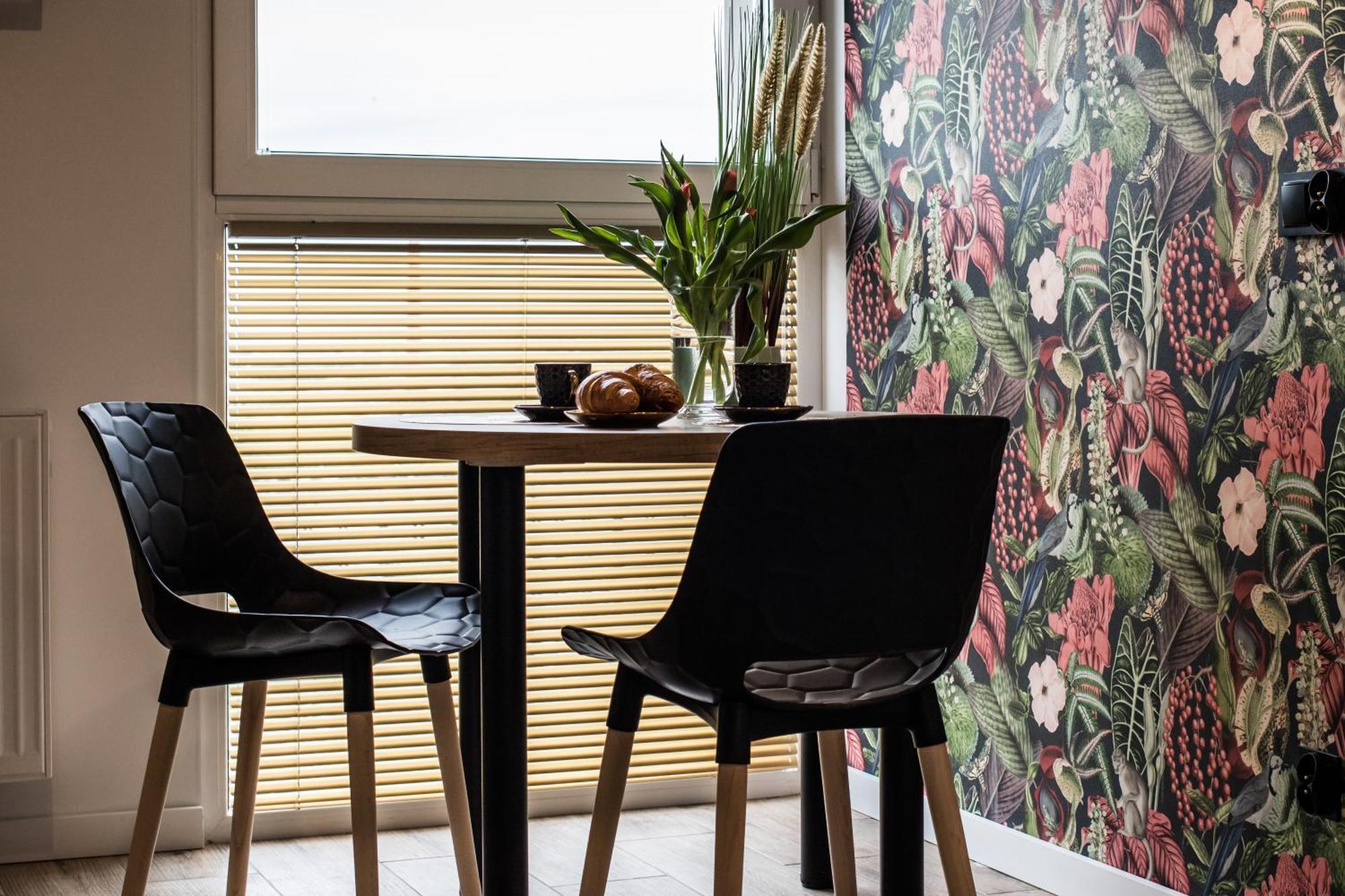 Apartment Monkey - 77 Wigury Street